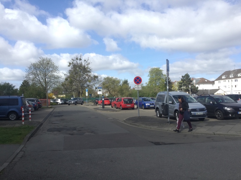 Street view of Schachtweg Parking Lot