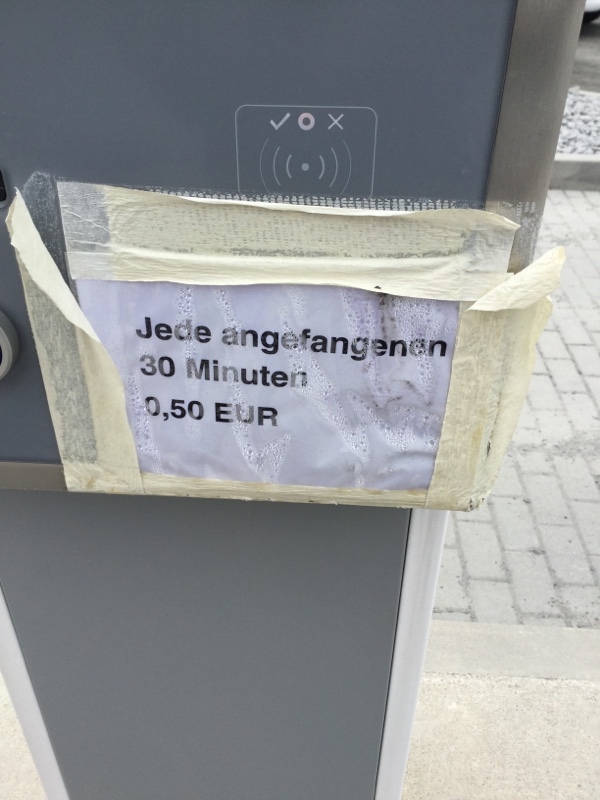 Street view of Winckelmannstraße