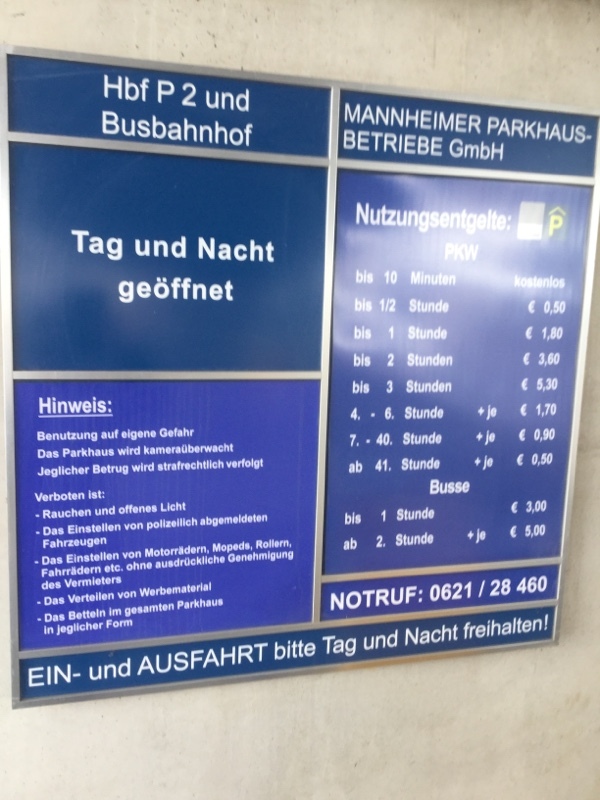 Street view of Hauptbahnhof P2 Parkhaus