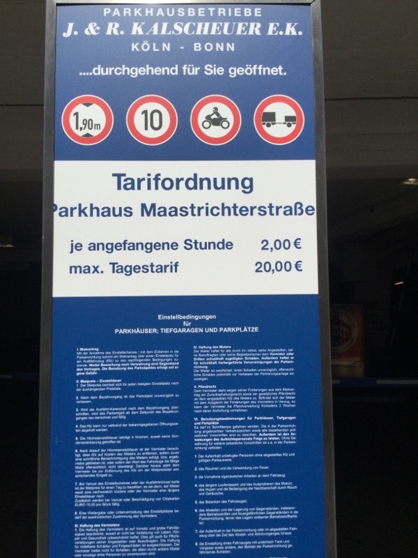 Street view of Parkhaus Maastricterstraße