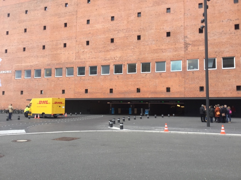 Street view of Parkhaus Elbphilharmonie