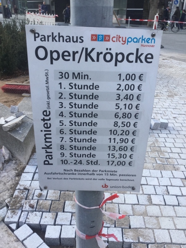 Street view of Parkhaus Oper/Kröpcke