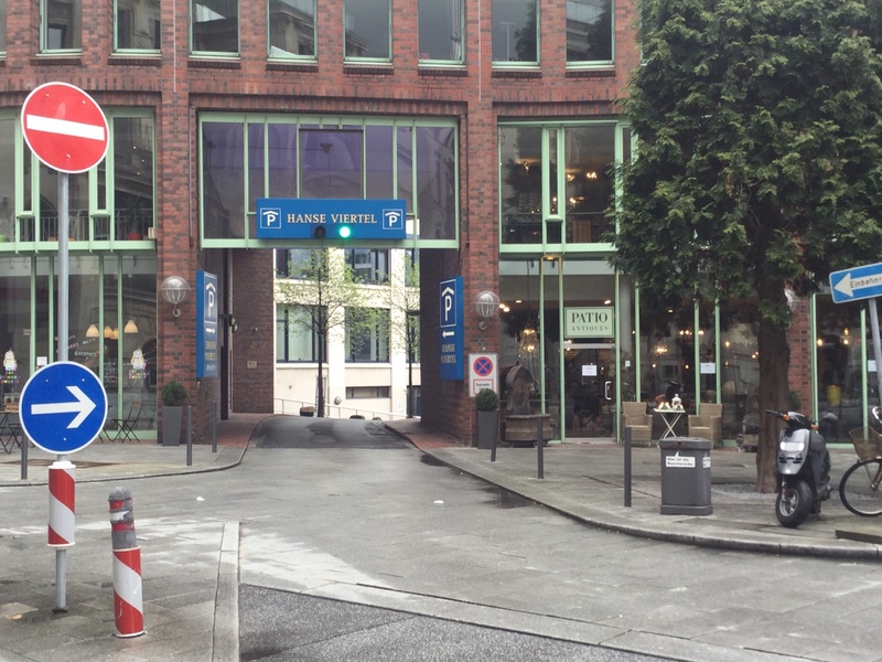 Street view of Parkhaus Hanseviertel