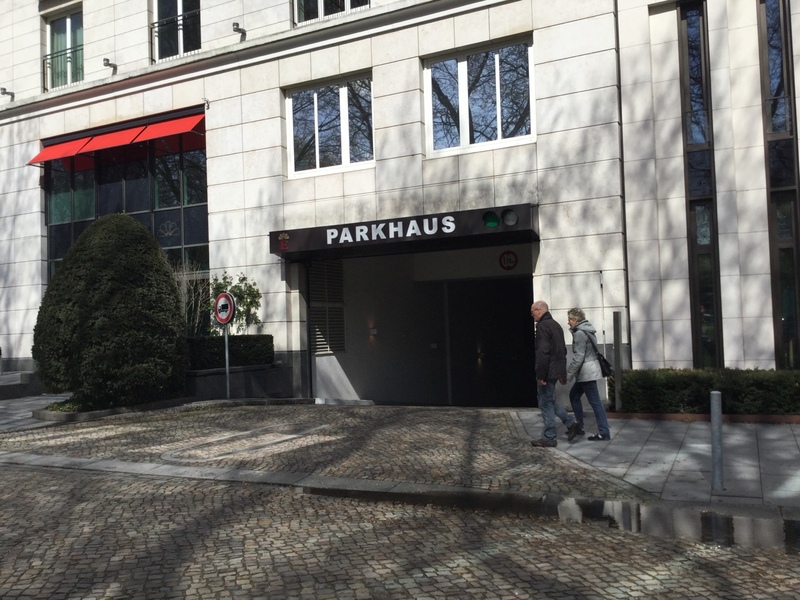 Street view of Parkhaus Grand Elysee