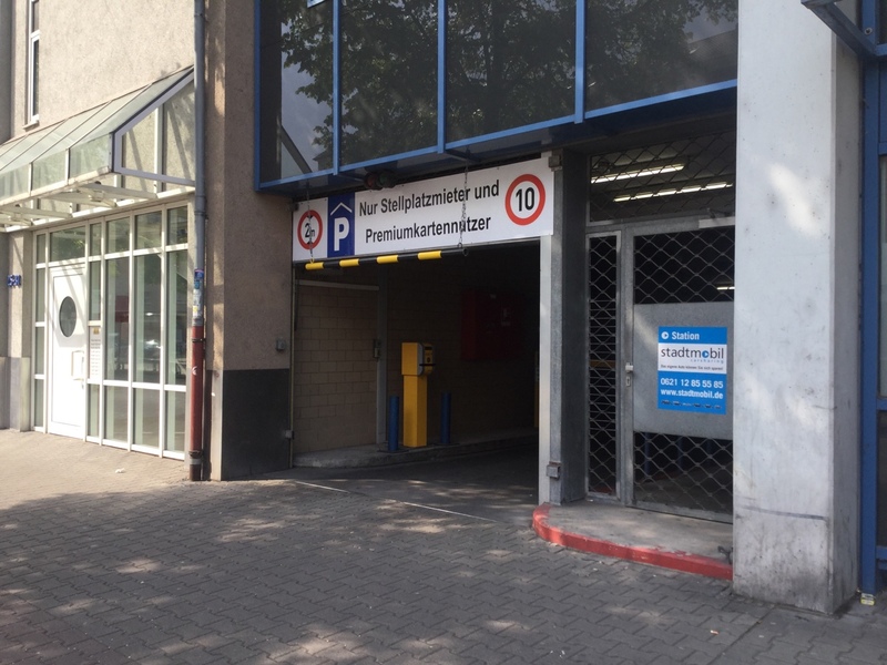 Street view of Parkhaus Lortzingblock