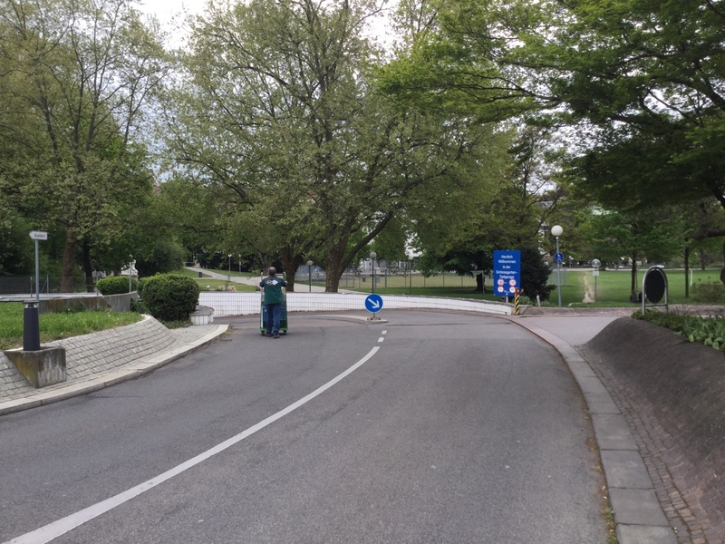 Street view of Schloss-Garten-Tiefgarage