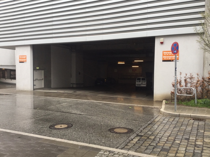 Street view of Holstenstraße II