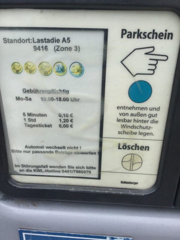 Street view of Lastadie Parking Lot