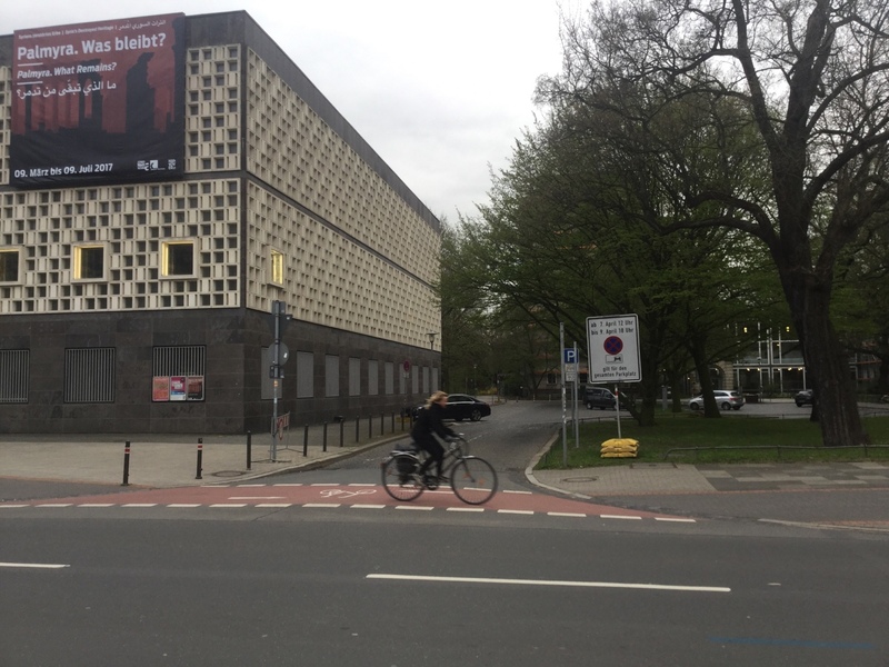 Street view of Rudolf-Hillebrecht-Platz