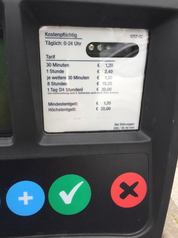 Street view of Bahnhofsvorplatz Nord P2 (ESSEN)