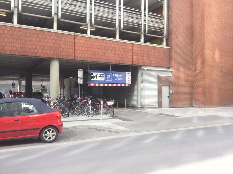 Street view of Kiss & Ride