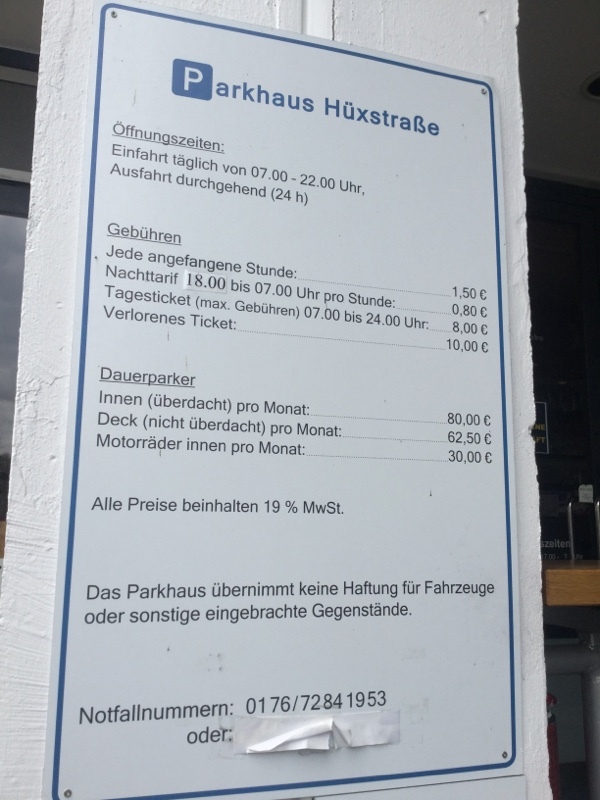 Street view of Parkhaus Huxstraße