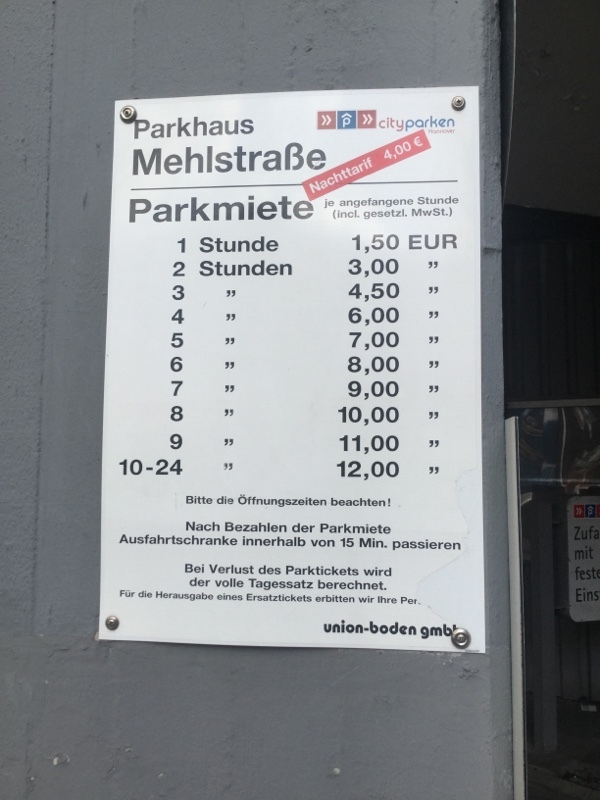 Street view of Parkhaus Mehlstraße