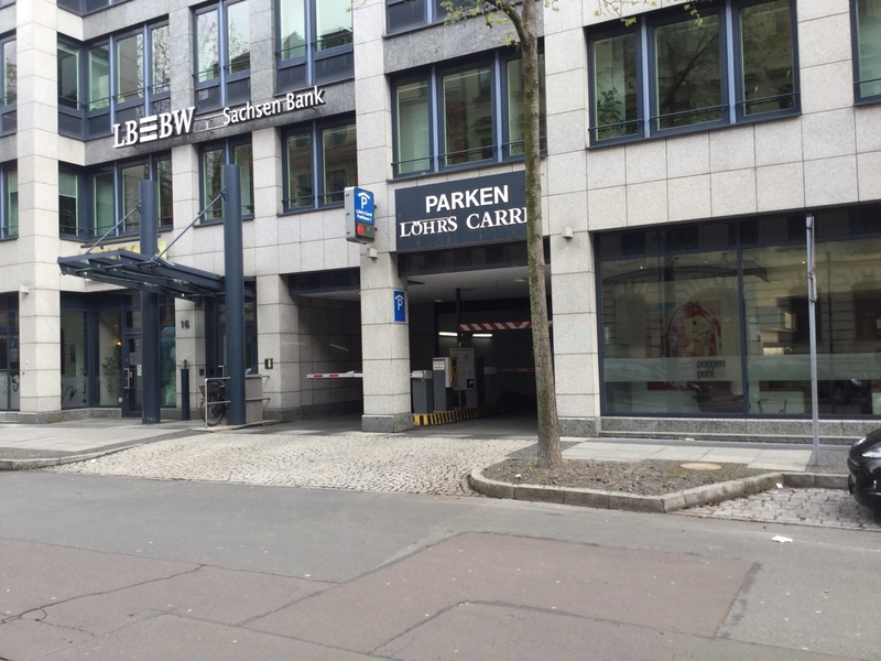 Street view of Parkhaus Löhr's Carré