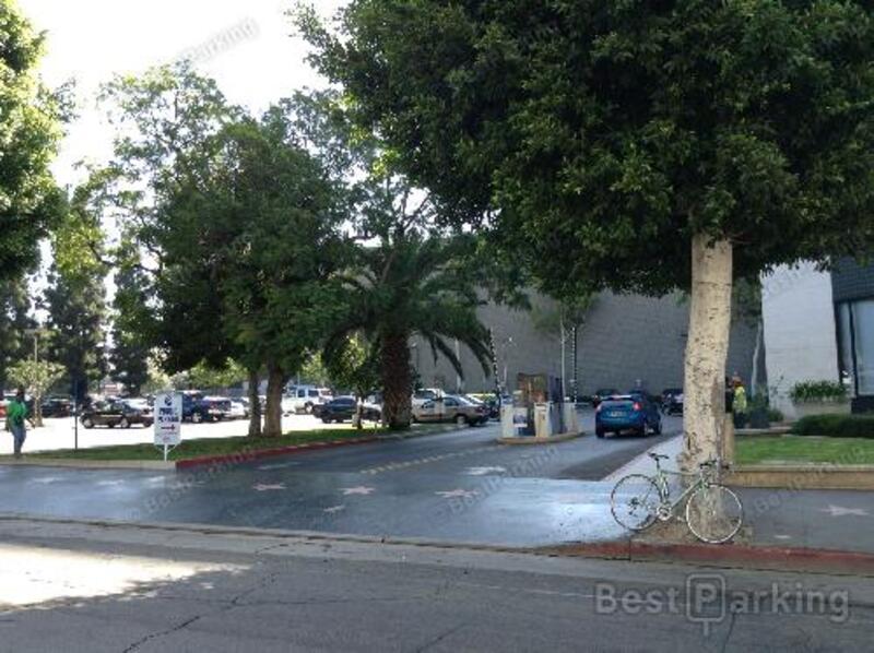 Street view of Chase Bank Lot