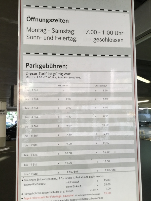 Street view of Breuninger