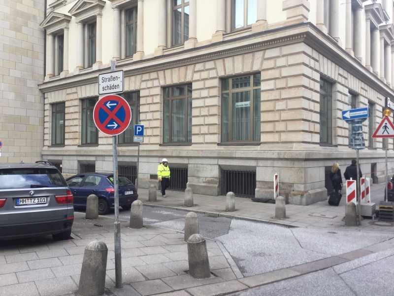 Street view of Adolphsplatz