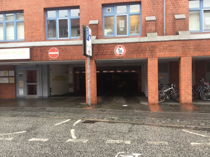 Street view of Beselerallee