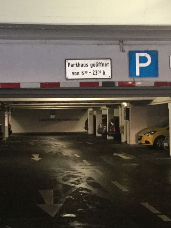 Street view of Beselerallee