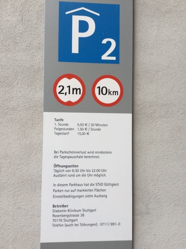 Street view of Tiefgarage Charlotteklinik P2