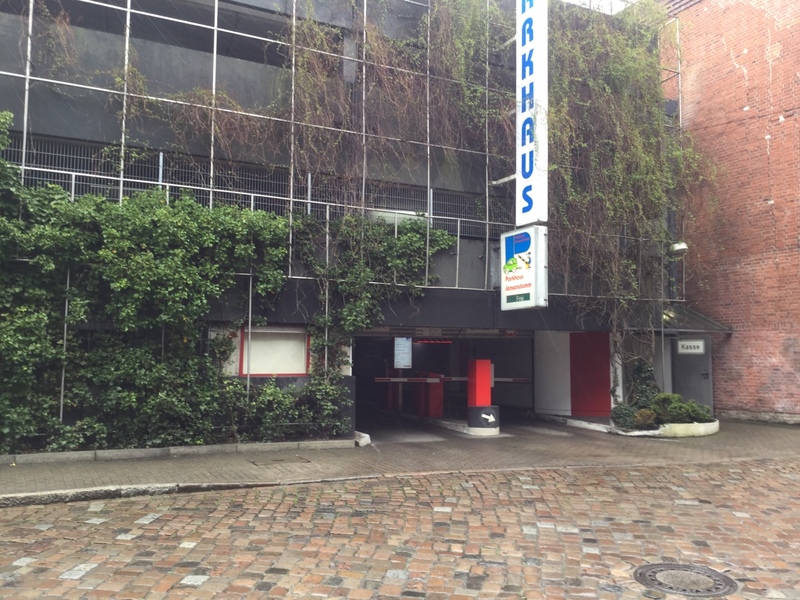 Street view of Parkhaus Jensendamm