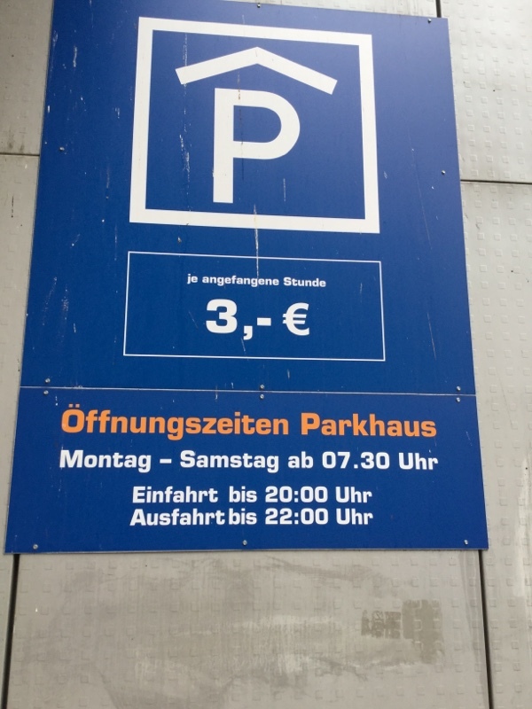 Street view of Saturn