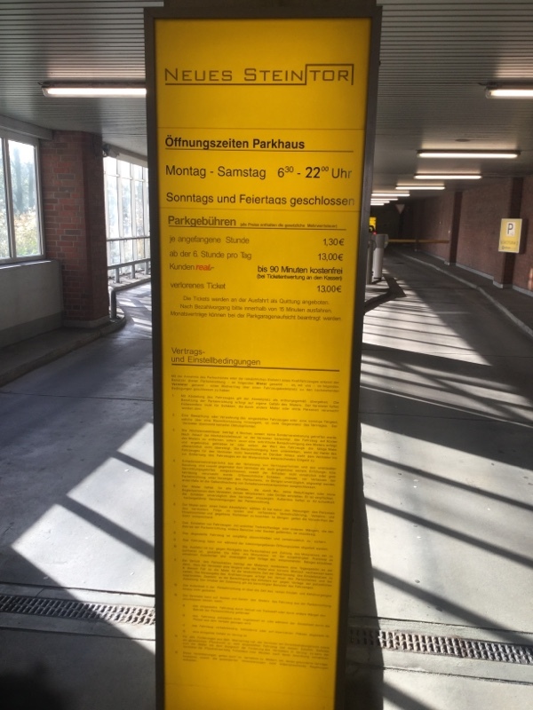 Street view of Neues Stein Tor