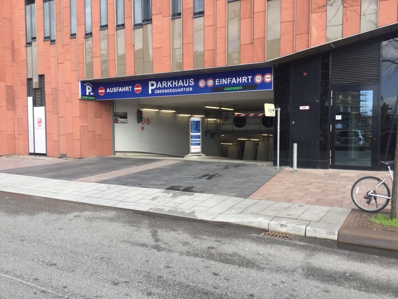 Street view of Parkhaus Überseequartier