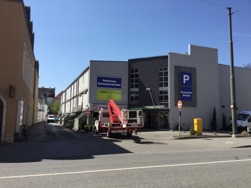 Street view of Parkhaus Schaezler Straße