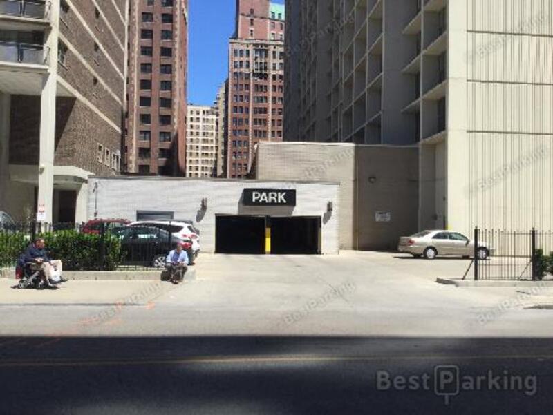 Street view of Harbor House Condominium