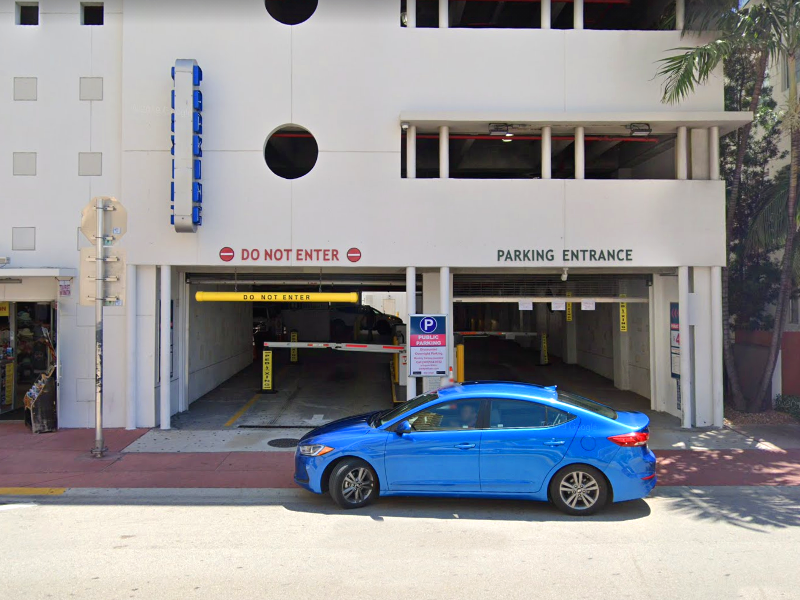 7th Street Parking Garage - Parking in Miami Beach