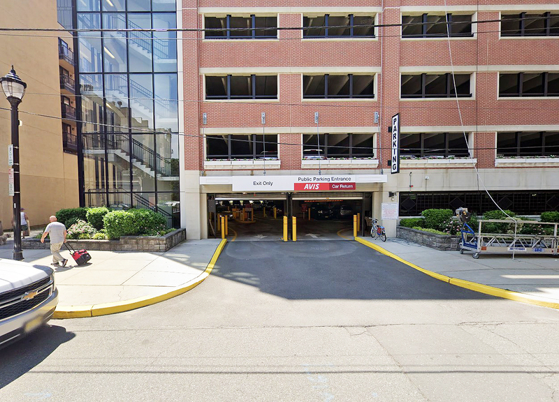 1450 Bloomfield St. Parking BestParking