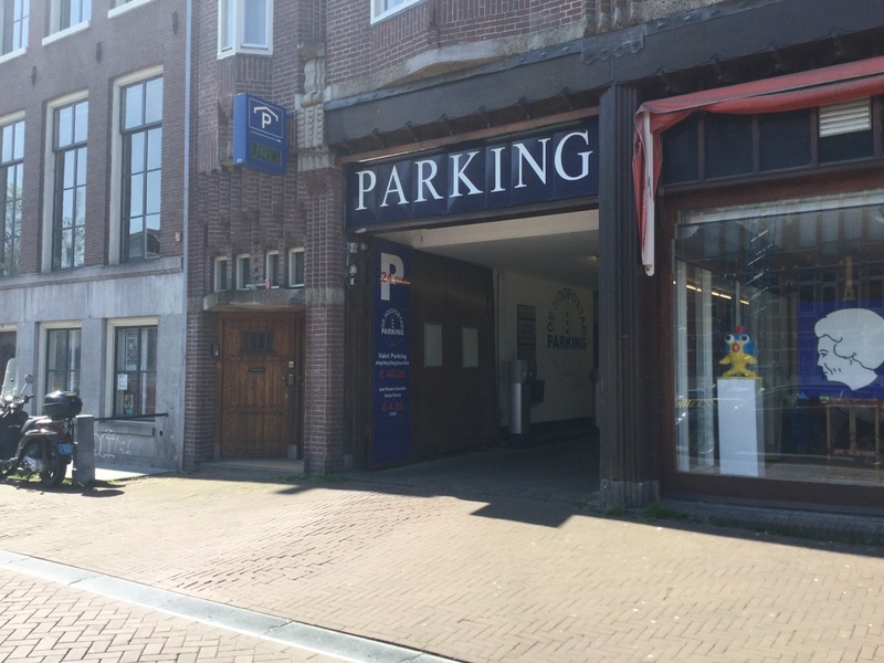 Street view of De Hoofdstad Parking