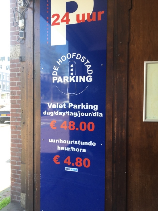 Street view of De Hoofdstad Parking