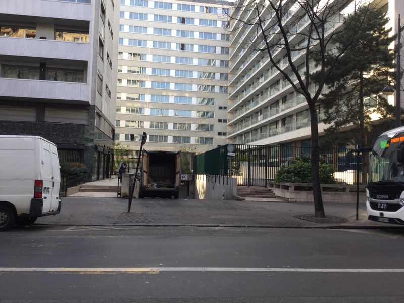Street view of Parking Pullman Tour Eiffel