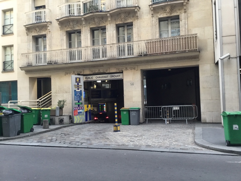Street view of Parking Chauchat Drouot