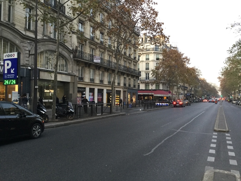 Street view of Parking Sébastopol