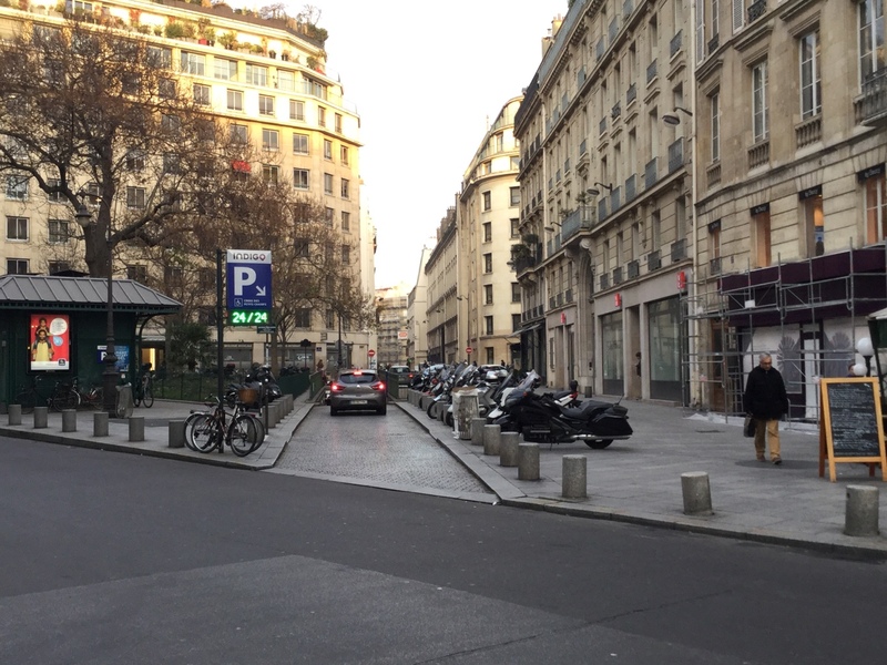 Street view of Parking Croix des Petits Champs
