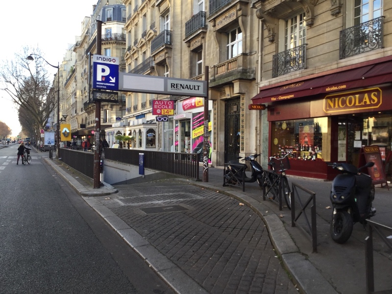Street view of Montparnasse Raspail