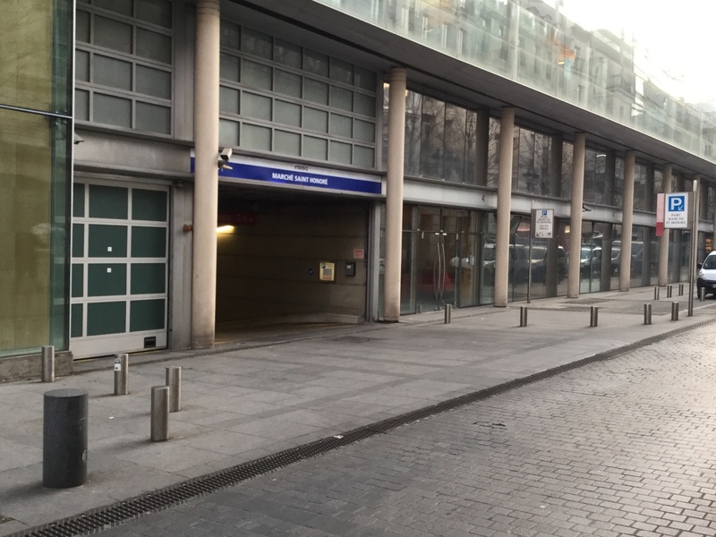 Street view of Parking Saint-Honoré Market