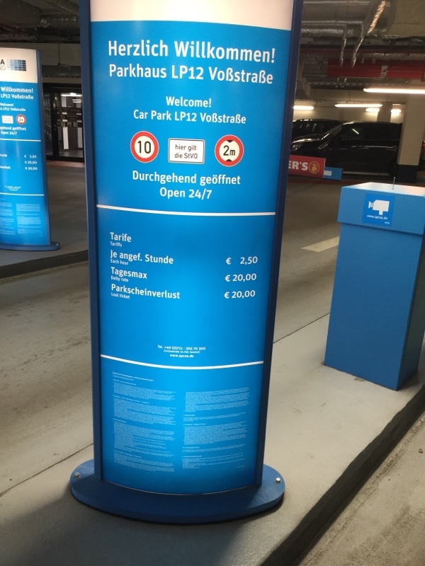 Street view of Parkhaus Mall of Berlin