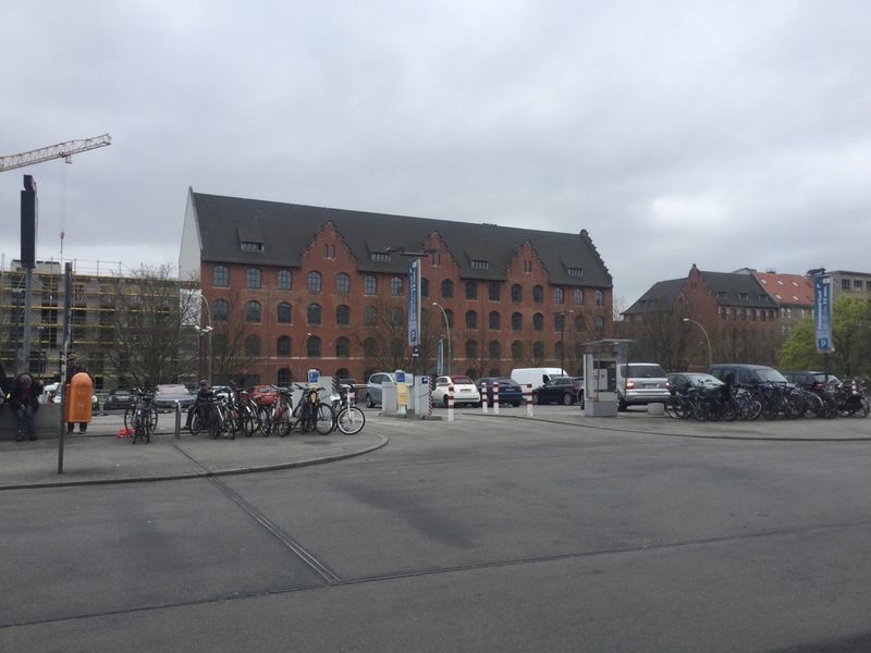 Street view of Am Ostbahnhof Lot