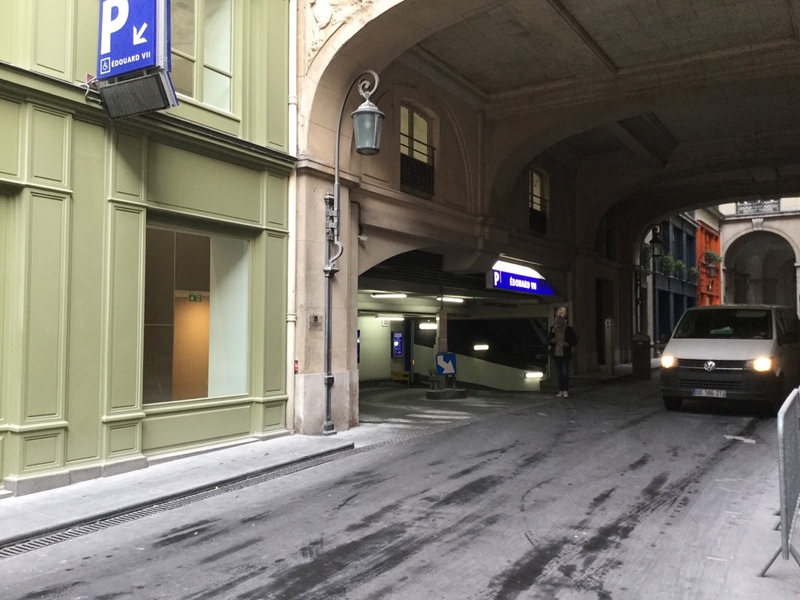 Street view of Edouard VII