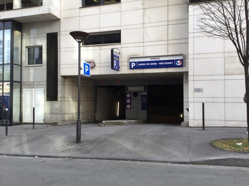 Street view of Bords de Seine- Freyssinet