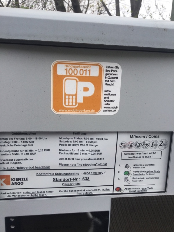 Street view of Olivaer Pl. Lot