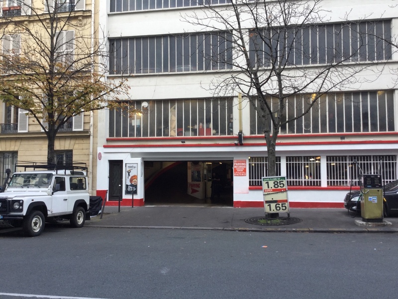 Street view of Garage Sully