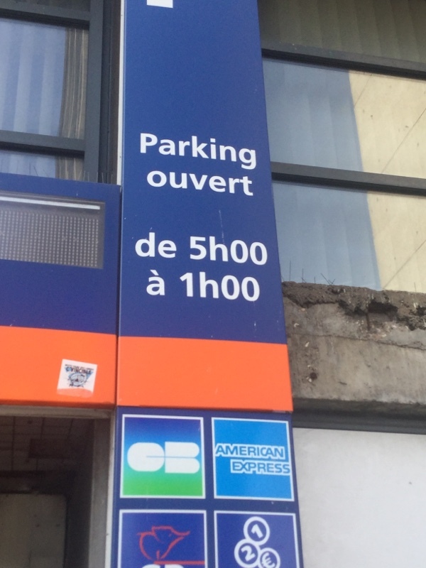 Street view of Gare Montparnasse Océane