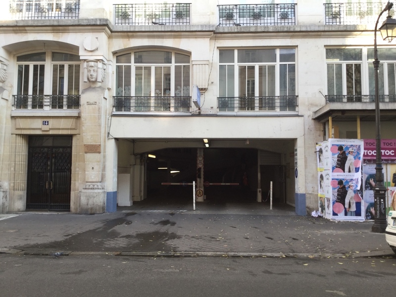 Street view of Rue de Bretagne Garage