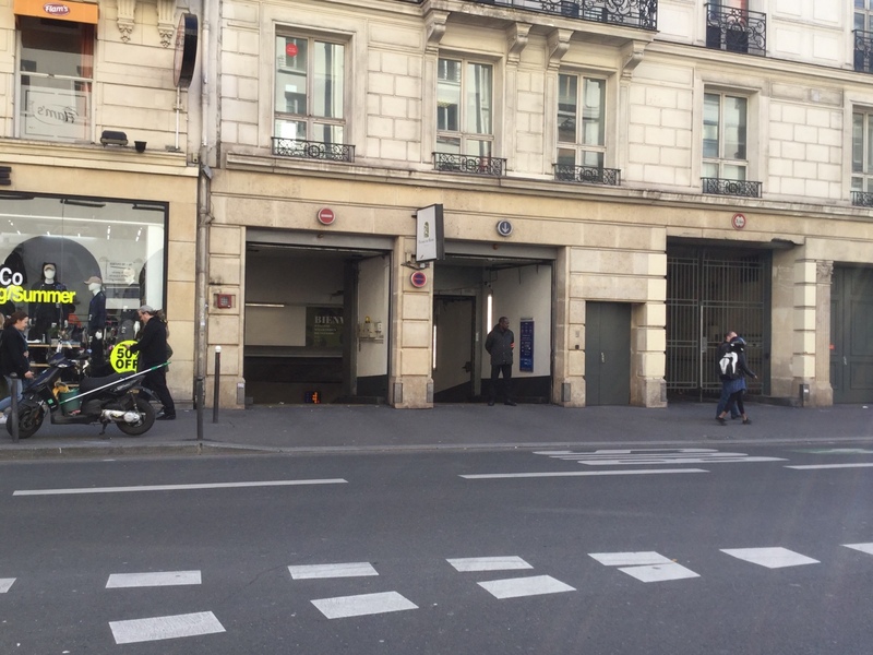 Street view of Passage du Havre