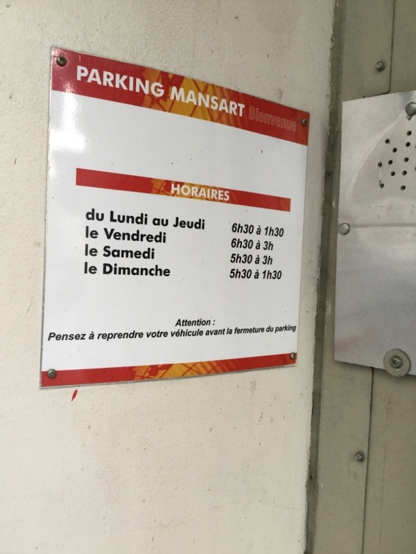 Street view of Parking Blanche Pigalle